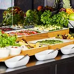 Liberte 33 4* Познань