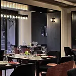 Отель Liberte 33 4*