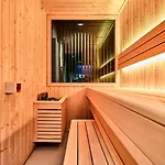 Liberte 33 Отель