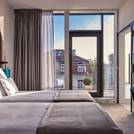 Hotell Liberte 33 Poznań