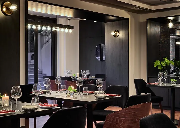 Hotell Liberte 33 4*