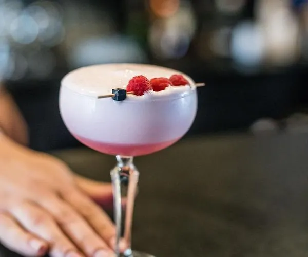 Liberte 33 4* Poznań